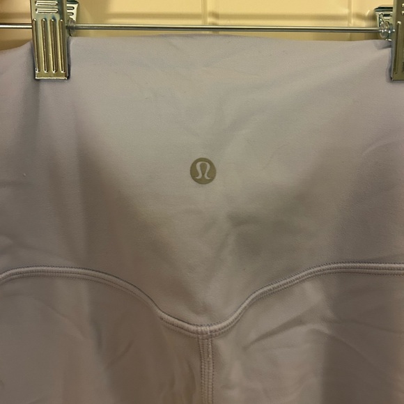 Pastel blue lululemon 21” align leggings size 6 NWOT - Picture 3 of 3